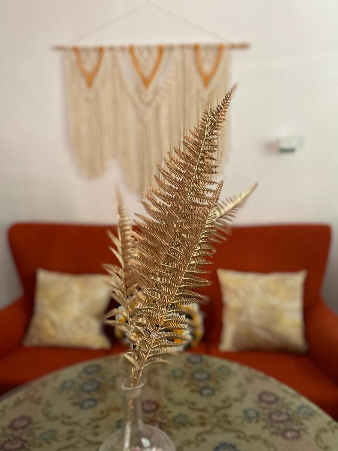 Casita Rural La Rosa De La Huerta Con Chimenea Interior Apartment Моначил Екстериор снимка