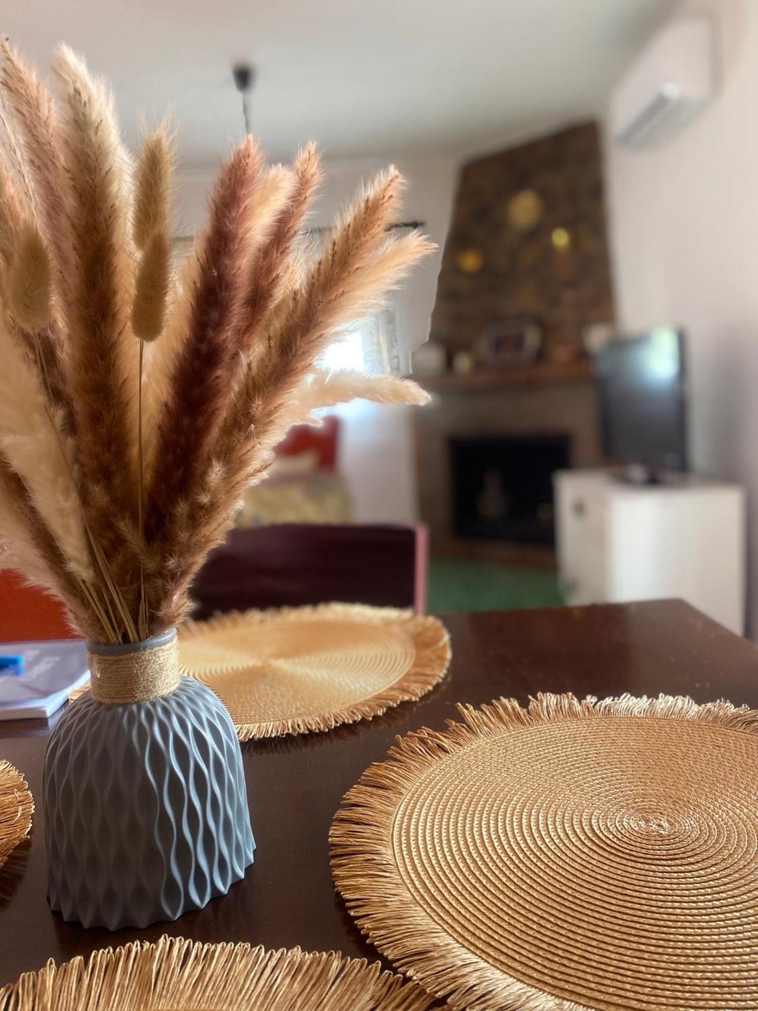 Casita Rural La Rosa De La Huerta Con Chimenea Interior Apartment Моначил Екстериор снимка